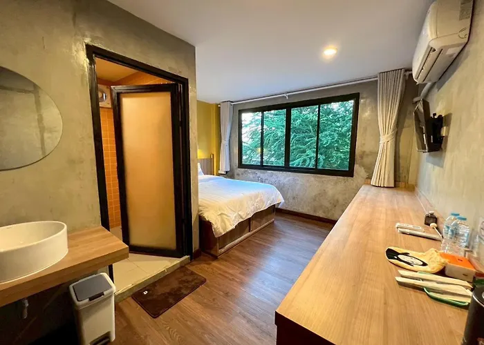 Wat We Hostel Bangkok